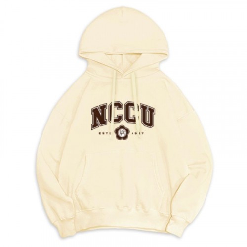 【最後一件2L,售完不補】NCCU午厚時光落肩帽T_經典校徽_奶油布蕾 【最後一件2L,售完不補】NCCU午厚時光落肩帽T_經典校徽_奶油布蕾