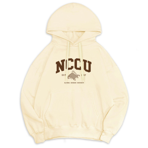 【預購至10/22止，11/30陸續出貨】NCCU冬日輕甜系落肩帽T_穿山甲_奶霜白