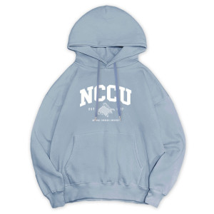 【預購至10/22止，11/30陸續出貨】NCCU冬日輕甜系落肩帽T_穿山甲_冰霜藍